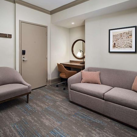 Hampton Inn & Suites New Orleans Canal St. French Quarter Exteriör bild