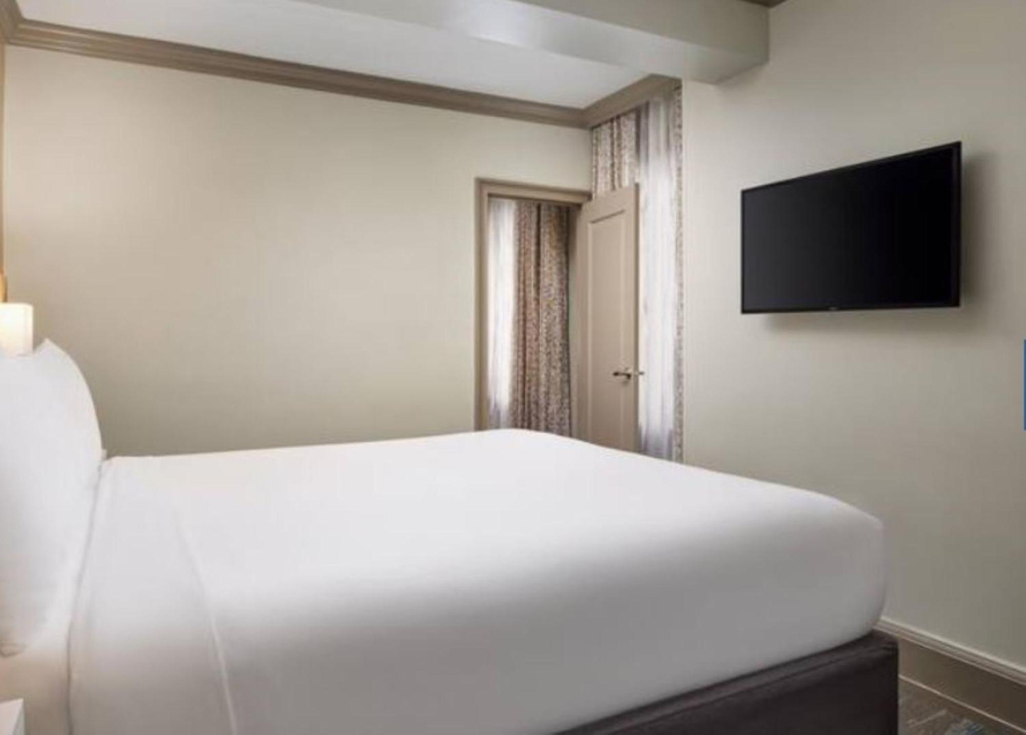 Hampton Inn & Suites New Orleans Canal St. French Quarter Exteriör bild
